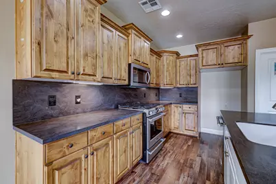 278 E Calgary Dr, Saint George, UT 84790 - Photo 10