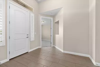 3237 E Crimson Ridge Dr, Saint George, UT 84790 - Photo 4