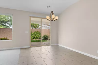 3237 E Crimson Ridge Dr, Saint George, UT 84790 - Photo 10