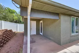 2990 E Riverside Dr, Saint George, UT 84790 - Photo 22