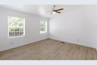 114 N 100 E, Washington, UT 84780 - Photo 14