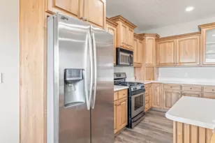6831 W 1500 N, Cedar City, UT 84720 - Photo 12