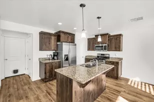 3104 Halo Ln, Saint George, UT 84790 - Photo 4