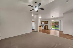 162 S 285 W, Ivins, UT 84738 - Photo 2