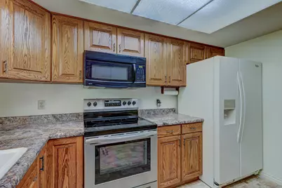 1045 E Fort Pierce Dr, Saint George, UT 84790 - Photo 16