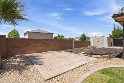 3284 E Livia Dr, Saint George, UT 84790 - Photo 12