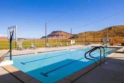 1031 E 4625 S, Washington, UT 84780 - Photo 32