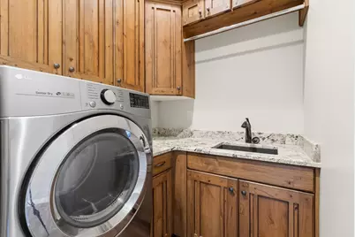 1031 E 4625 S, Washington, UT 84780 - Photo 14