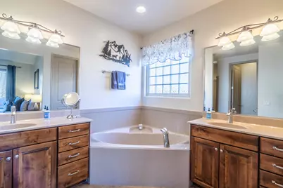 2174 W 1270 N, Saint George, UT 84770 - Photo 20