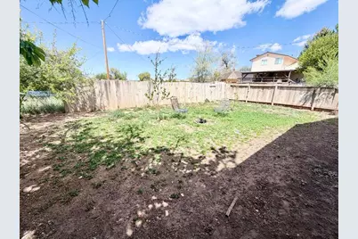 140 W 300 S, Parowan, UT 84761 - Photo 18
