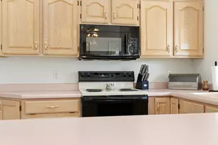 225 N Valley View Dr, Saint George, UT 84770 - Photo 14
