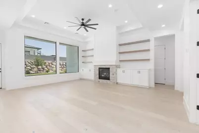 716 W Sunny Ledge Dr, Washington, UT 84780 - Photo 14