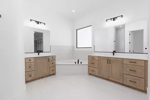 716 W Sunny Ledge Dr, Washington, UT 84780 - Photo 14