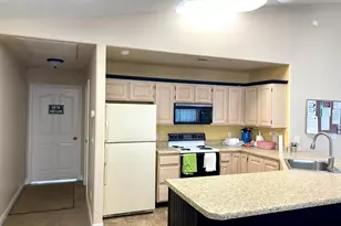 210 N Mall Dr, Saint George, UT 84790 - Photo 28