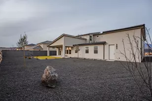4799 W 2020 S, Hurricane, UT 84737 - Photo 8