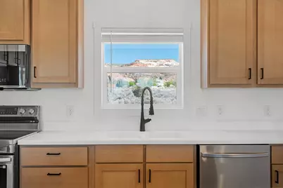 4175 E Mountain View Dr, Kanab, UT 84741 - Photo 18