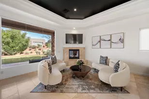 2085 N Tuweap, Saint George, UT 84770 - Photo 2