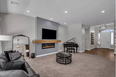 2817 Barbellino Cir, Saint George, UT 84770 - Photo 8