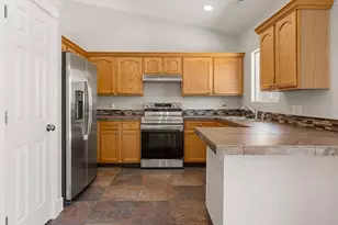 651 E 460 S, Ivins, UT 84738 - Photo 14