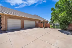 2976 S Camino Real, Washington, UT 84780 - Photo 36