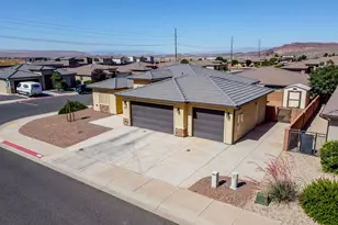633 N 2850 W, Hurricane, UT 84737 - Photo 4