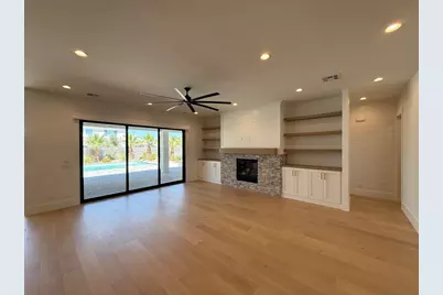 831 E Queensridge Dr, Washington, UT 84780 - Photo 4