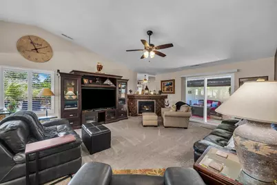 1674 N Lava Flow Dr, Saint George, UT 84770 - Photo 4