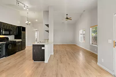 1141 W 360 N #18, Saint George, UT 84770 - Photo 6