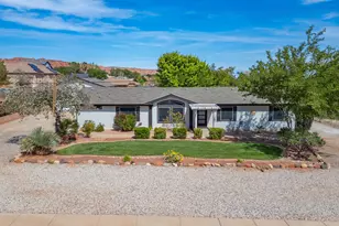 264 N 100 W, Ivins, UT 84738 - Photo 2