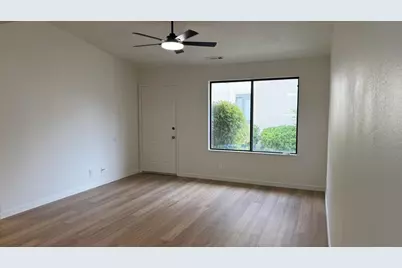 136 S 100 E #3, Saint George, UT 84770 - Photo 2