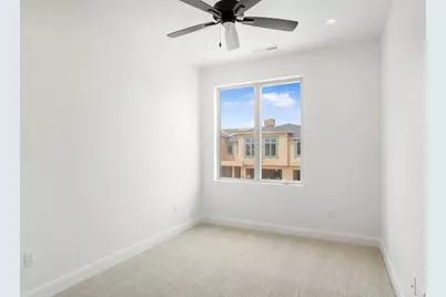984 N Manen, Washington, UT 84780 - Photo 40