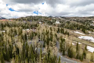 241 N Hwy 143, Brian Head, UT 84719 - Photo 16