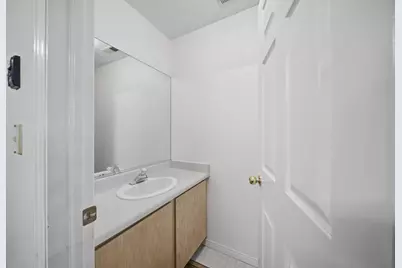 1765 W Serene Dr, Saint George, UT 84770 - Photo 38