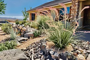 810 S Peachtree Dr, Toquerville, UT 84774 - Photo 2