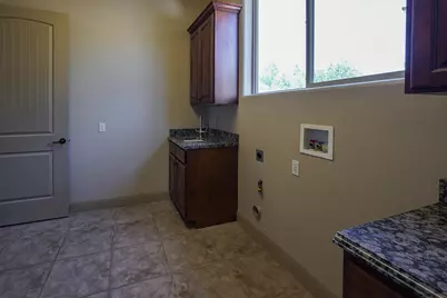 39 N 150 W, Ivins, UT 84738 - Photo 28