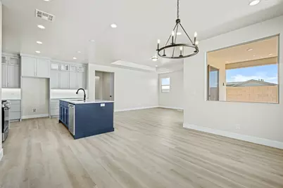 1547 N Ascent St #147, Washington, UT 84780 - Photo 4