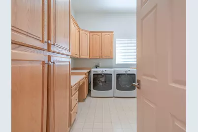 198 N Shadow Point Dr, Saint George, UT 84770 - Photo 44