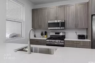 960 Heritage Dr, Santa Clara, UT 84765 - Photo 10