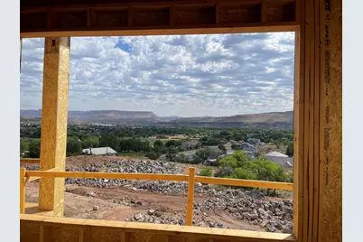 709 S 1360 W, Hurricane, UT 84737 - Photo 4