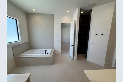 594 E Pine St, Washington, UT 84780 - Photo 20