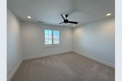 594 E Pine St, Washington, UT 84780 - Photo 46