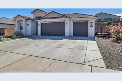 568 Como Dr, Saint George, UT 84770 - Photo 1