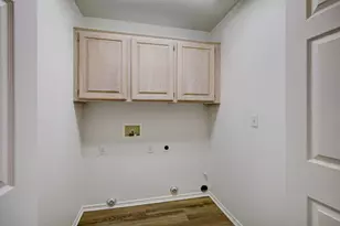 210 N Mall Dr, Saint George, UT 84790 - Photo 14