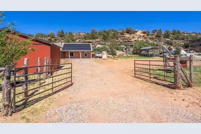1504 N Rome Way, Apple Valley, UT 84737 - Photo 2