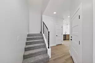 5559 S Dahsani Ln, Saint George, UT 84790 - Photo 2
