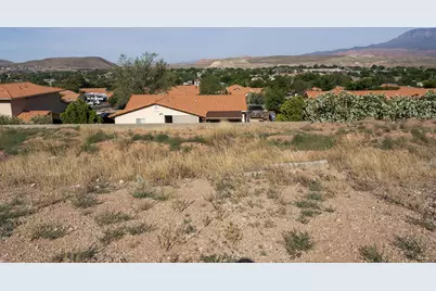339 N 200 E, La Verkin, UT 84745 - Photo 1