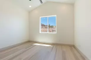 888 W Rock View Dr, Hurricane, UT 84737 - Photo 24