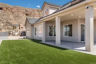888 W Rock View Dr, Hurricane, UT 84737 - Photo 14