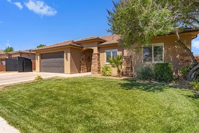 1512 S Carma St, Washington, UT 84780 - Photo 2