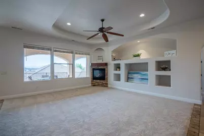 2104 S Corral Way, Washington, UT 84780 - Photo 10